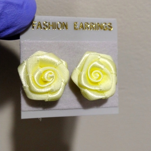 Yellow Fabric Stud Earrings – Satin Flower Design - 0.75" Women's Jewelry - Picture 3 of 6